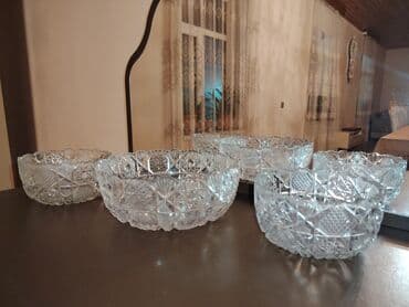 Klassik kəsimli şüşə/kristal meyvə və salat qabları dəsti. - Sayı: 5 lalafo.az -da Klassik kəsimli şüşə/kristal meyvə və salat qabları dəsti. - Sayı: 5