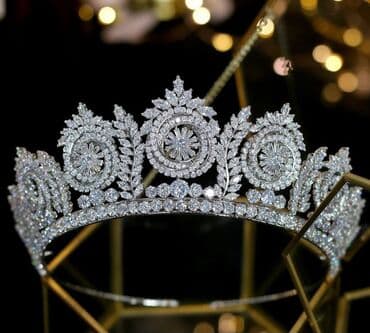 Цепочки: Məhsul: Swarovski daşlarla zənginləşdirilmiş gümüş rəngli tiara - at lalafo.az — 1 Цепочки: Məhsul: Swarovski daşlarla zənginləşdirilmiş gümüş rəngli tiara - — 1
