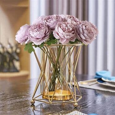 Güldan Şüşə Dəmir Qızılı Brend: No Brand Rəng: Qızılı Keyfiyyət lalafo.az -da Güldan Şüşə Dəmir Qızılı Brend: No Brand Rəng: Qızılı Keyfiyyət