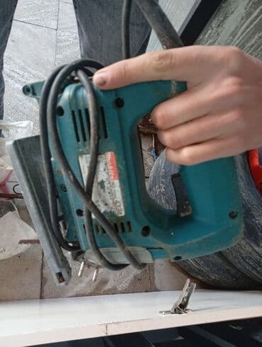 Паяльники: Direl işləyir amma təmirə ehtiyacı var lobzik duzledilmelidi, künc at lalafo.az — 5 Паяльники: Direl işləyir amma təmirə ehtiyacı var lobzik duzledilmelidi, künc — 5