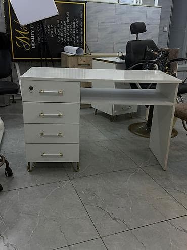 Düz masa, Siyirməli, Polkalı, Sadə laminat lalafo.az -da Düz masa, Siyirməli, Polkalı, Sadə laminat
