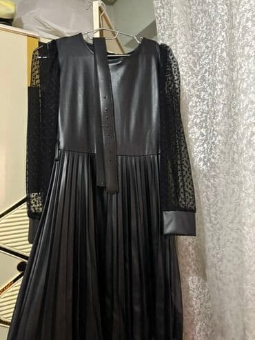 Qara rəngli qadın paltarı - Material: ön və ətəklikdə eko‑dəri lalafo.az -da Qara rəngli qadın paltarı - Material: ön və ətəklikdə eko‑dəri