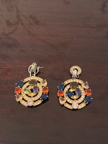 35 manata alınıb. Qaşları gözəldir, tökülmür. Balaca deyil, 5-6 sm lalafo.az -da 35 manata alınıb. Qaşları gözəldir, tökülmür. Balaca deyil, 5-6 sm