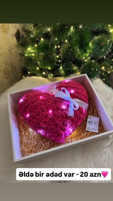 Dekorativ Sadə Yastıq lalafo.az -da Dekorativ Sadə Yastıq