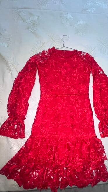 Qırmızı krujeva qadın paltarı - Stil: Kokteyl/ziyafət üslubunda, mini lalafo.az -da Qırmızı krujeva qadın paltarı - Stil: Kokteyl/ziyafət üslubunda, mini