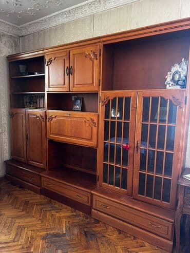 Açılan, Düz dolab, Stenka lalafo.az -da Açılan, Düz dolab, Stenka