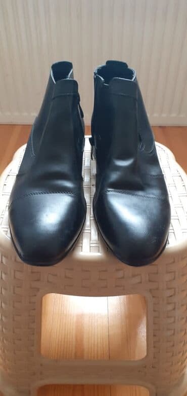 Botinka yenidir 25 manat olcusu 40 lalafo.az -da Botinka yenidir 25 manat olcusu 40