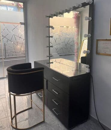 Makiyaj üçün masa lalafo.az -da Makiyaj üçün masa