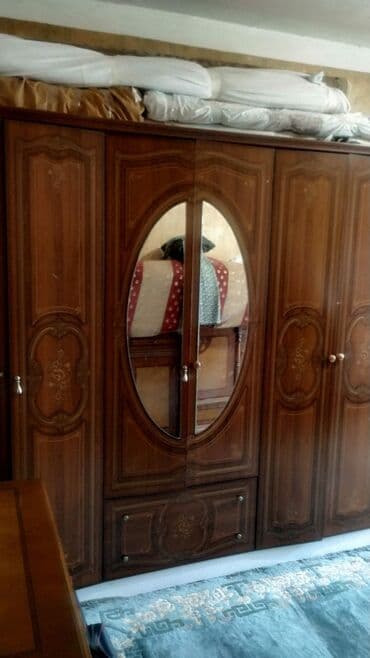 İşlənmiş, Açılan, 6 qapı Düz dolab, Şifonyer, Türkiyə lalafo.az -da İşlənmiş, Açılan, 6 qapı Düz dolab, Şifonyer, Türkiyə