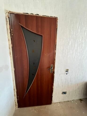 Жидкие обои: MDF iç qapı – şabalıd rəngdə, dekorativ şüşə insertli Cərcicəylə bir at lalafo.az — 1 Жидкие обои: MDF iç qapı – şabalıd rəngdə, dekorativ şüşə insertli Cərcicəylə bir — 1