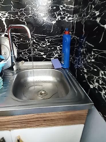 Yasamal metro yaxinliginda 1 otagli menzil günlük kiraye verilir.Aile lalafo.az -da Yasamal metro yaxinliginda 1 otagli menzil günlük kiraye verilir.Aile