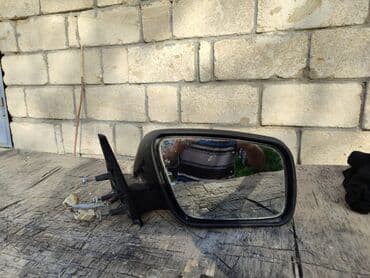 Avtomobil yan güzgüsü – sağ tərəf - Korpus rəngi: ağ (qara baza ilə) lalafo.az -da Avtomobil yan güzgüsü – sağ tərəf - Korpus rəngi: ağ (qara baza ilə)