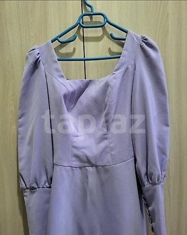 Bənövşəyi rəngdə zərif qadın donu - Model: A-kəsim, midi uzunluq - lalafo.az -da Bənövşəyi rəngdə zərif qadın donu - Model: A-kəsim, midi uzunluq -