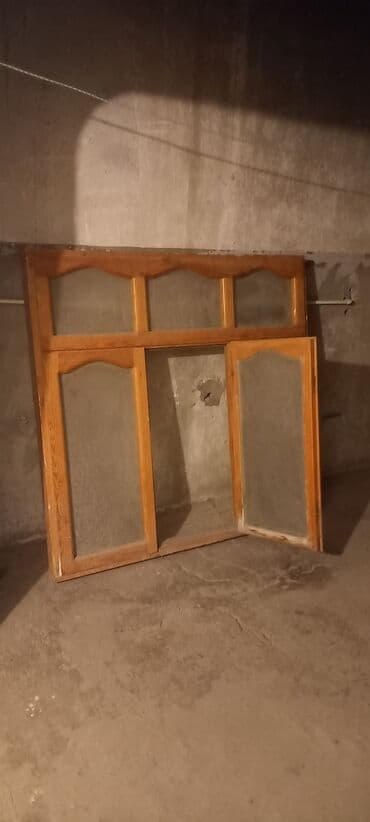 İşlənmiş İkili Taxta pəncərə, Еni: 130 sm, Uzunluğu: 150 sm lalafo.az -da İşlənmiş İkili Taxta pəncərə, Еni: 130 sm, Uzunluğu: 150 sm