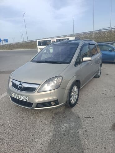 Opel Zafira: 1.9 l | 2005 il Hetçbek lalafo.az -da Opel Zafira: 1.9 l | 2005 il Hetçbek