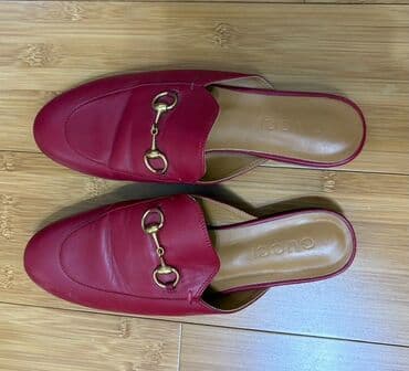 Qadın üçün dəri mule (slip-on) loaferlər - Rəng: tünd qırmızı/bordo - lalafo.az -da Qadın üçün dəri mule (slip-on) loaferlər - Rəng: tünd qırmızı/bordo -