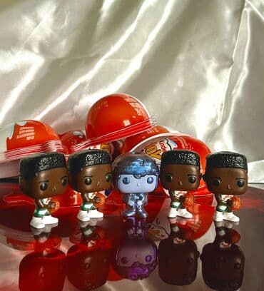 Satılır/dəyişdirilir UD - max, robin Adi - el, mike, hopper, erica lalafo.az -da Satılır/dəyişdirilir UD - max, robin Adi - el, mike, hopper, erica