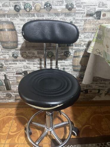 Təkərli bar/taburet oturacağı - Model: söykənəcəyi olan dairəvi lalafo.az -da Təkərli bar/taburet oturacağı - Model: söykənəcəyi olan dairəvi