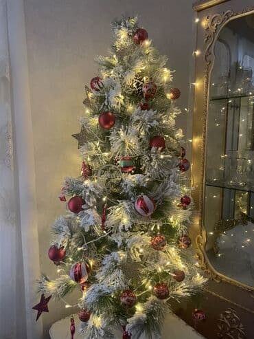 Tecılı satılır Qar effektli bəzədilmiş Yeni il şam ağacı - lalafo.az -da Tecılı satılır Qar effektli bəzədilmiş Yeni il şam ağacı -