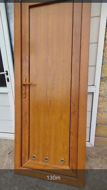 Plastik qapi eldedi gence melumat şekile qeyd olunub lalafo.az -da Plastik qapi eldedi gence melumat şekile qeyd olunub