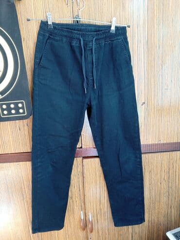 Məktəbli forması, Oğlan üçün, 10 - 12 yaş, İşlənmiş lalafo.az -da Məktəbli forması, Oğlan üçün, 10 - 12 yaş, İşlənmiş