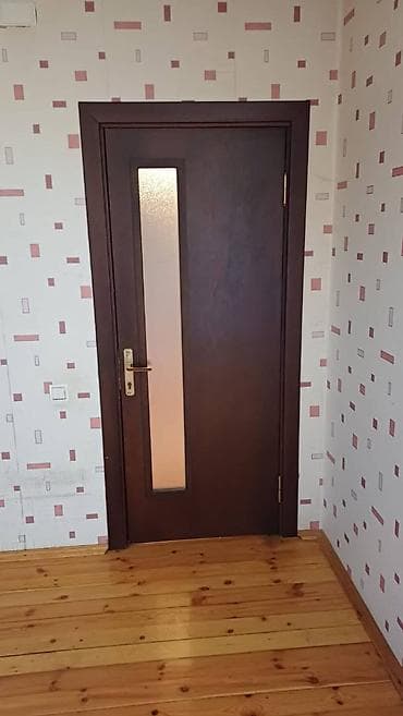 Qonaq otağı üçün İşlənmiş Otaq qapısı Naliçnik ilə, Ünvandan götürmə lalafo.az -da — 3 Qonaq otağı üçün İşlənmiş Otaq qapısı Naliçnik ilə, Ünvandan götürmə — 3