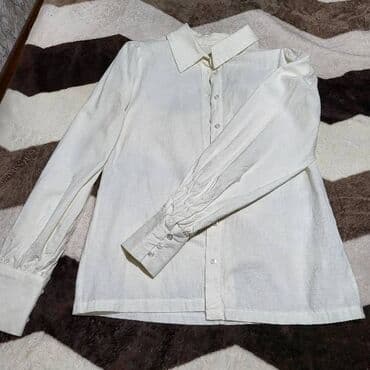 1 defe geyilib s m razmer 19 azn lalafo.az -da 1 defe geyilib s m razmer 19 azn