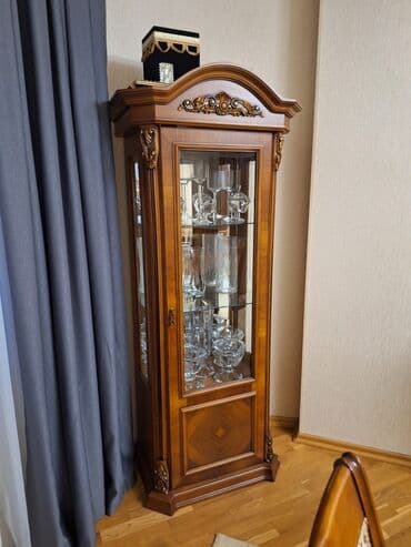 Şüşəli dolab vitrini, İşlənmiş lalafo.az -da Şüşəli dolab vitrini, İşlənmiş