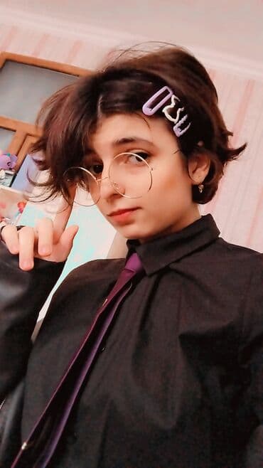 Salam, mənim adım Aysun, 18 yaşım var, mən iş axtarıram. Azerbaycan lalafo.az -da Salam, mənim adım Aysun, 18 yaşım var, mən iş axtarıram. Azerbaycan