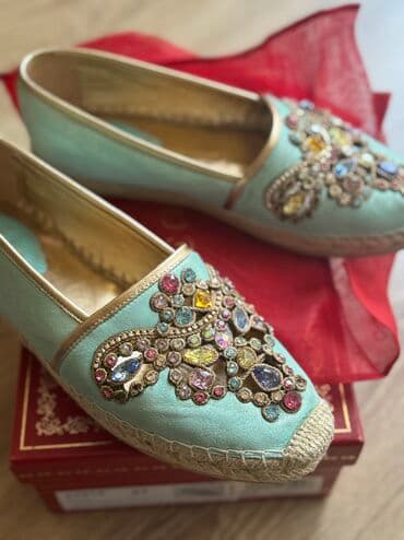 Ölçü: 37, rəng - Mavi, İşlənmiş lalafo.az -da Ölçü: 37, rəng - Mavi, İşlənmiş