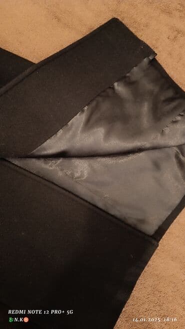 160azn alinib 25 azn satilir. kasmir lalafo.az -da 160azn alinib 25 azn satilir. kasmir