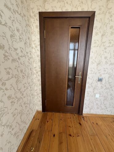 Qapi satilir mohkem Malaziya qapilardir.qiymet 1 edede aiddir.Umumi 4 lalafo.az -da Qapi satilir mohkem Malaziya qapilardir.qiymet 1 edede aiddir.Umumi 4