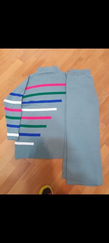 Bir defe geyilib 35m 44,50 razmere gedir lalafo.az -da Bir defe geyilib 35m 44,50 razmere gedir