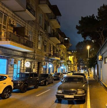 Bakı, 3 otaqlı, Köhnə tikili, 120 kv. m lalafo.az -da Bakı, 3 otaqlı, Köhnə tikili, 120 kv. m