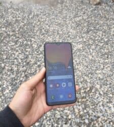 Samsung Galaxy A10, 32 GB, rəng - Qara lalafo.az -da Samsung Galaxy A10, 32 GB, rəng - Qara