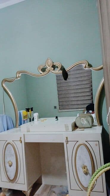 Tecili koc sebebi ile cixmalidir evden lalafo.az -da Tecili koc sebebi ile cixmalidir evden