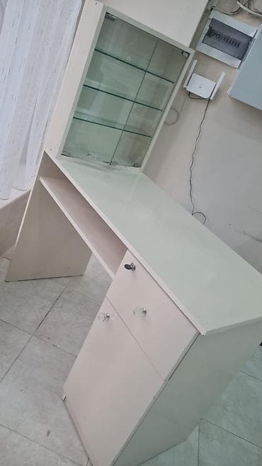 İşlənmiş, Manikür üçün masa lalafo.az -da İşlənmiş, Manikür üçün masa