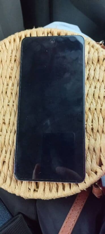 Oppo 5i, 128 GB, Barmaq izi, Face ID, İki sim kartlı lalafo.az -da Oppo 5i, 128 GB, Barmaq izi, Face ID, İki sim kartlı