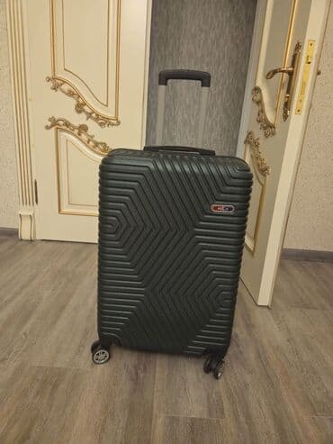 Sərt gövdəli səyahət çamadanı – Polo - Ölçü: təxmini orta/large (4 lalafo.az -da Sərt gövdəli səyahət çamadanı – Polo - Ölçü: təxmini orta/large (4