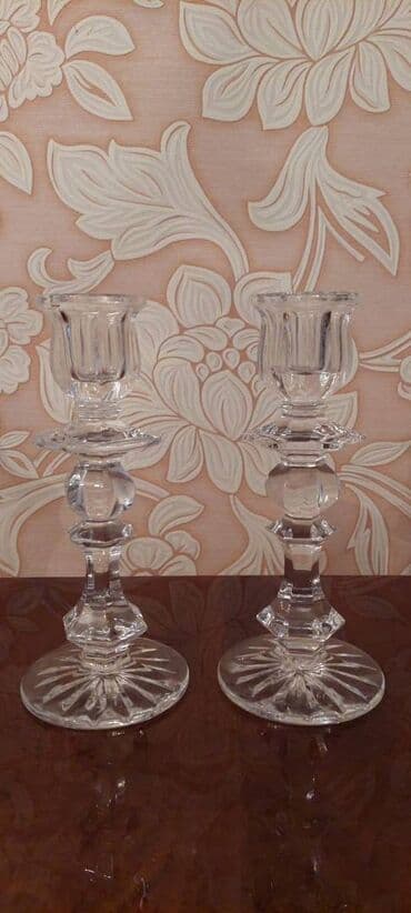 Xrustal şamdan. Sovet istehsalı. Əla vəziyyətdə. Çatdırılma: Memar lalafo.az -da Xrustal şamdan. Sovet istehsalı. Əla vəziyyətdə. Çatdırılma: Memar