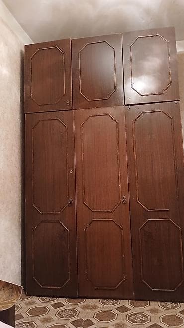 İşlənmiş, 6 qapı, Qəhvəyi, Taxta, Açılan, Düz dolab lalafo.az -da İşlənmiş, 6 qapı, Qəhvəyi, Taxta, Açılan, Düz dolab