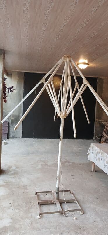 Zontik Çətir əla işlək vəzyədədi şəkildə görsəndiyi kimi üsdünün lalafo.az -da Zontik Çətir əla işlək vəzyədədi şəkildə görsəndiyi kimi üsdünün