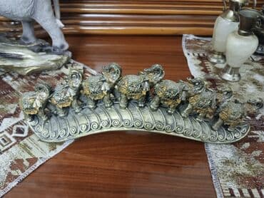 Dekorativ ev aksesuarları dəsti - Fil fiqurları kompozisiyası: 10 fil lalafo.az -da Dekorativ ev aksesuarları dəsti - Fil fiqurları kompozisiyası: 10 fil