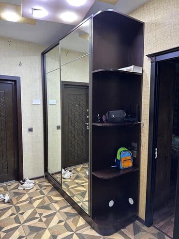 İşlənmiş, Açılan, Düz dolab, Dəhliz dolabı lalafo.az -da İşlənmiş, Açılan, Düz dolab, Dəhliz dolabı