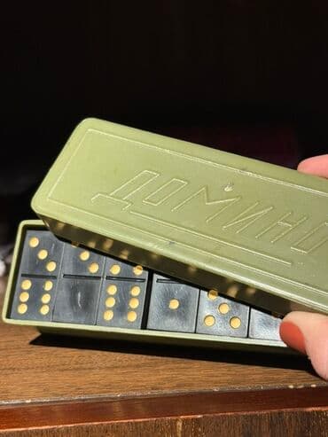 Domino dəsti – klassik “double‑six” (0–6) komplekt. - Material: qara lalafo.az -da Domino dəsti – klassik “double‑six” (0–6) komplekt. - Material: qara