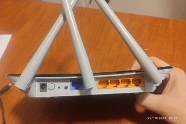 TP-Link Archer C20 (AC750) ikizolaqlı Wi‑Fi router - Model: Archer lalafo.az -da TP-Link Archer C20 (AC750) ikizolaqlı Wi‑Fi router - Model: Archer