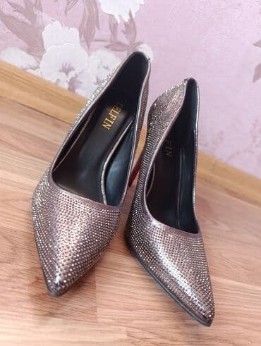 Tuflilər, Ölçü: 38, Yeni lalafo.az -da Tuflilər, Ölçü: 38, Yeni