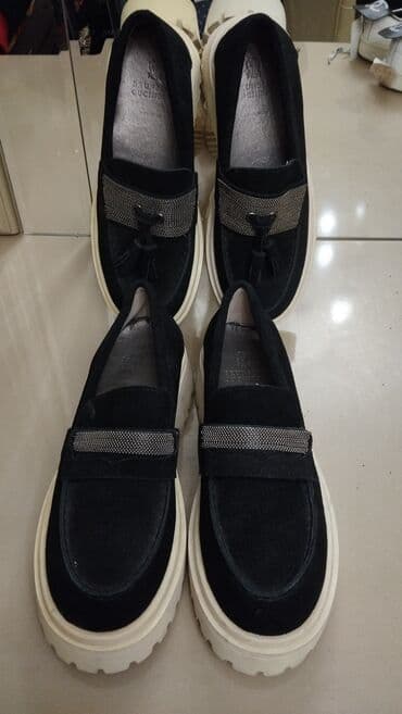 Ölçü: 36, rəng - Qara, İşlənmiş lalafo.az -da Ölçü: 36, rəng - Qara, İşlənmiş