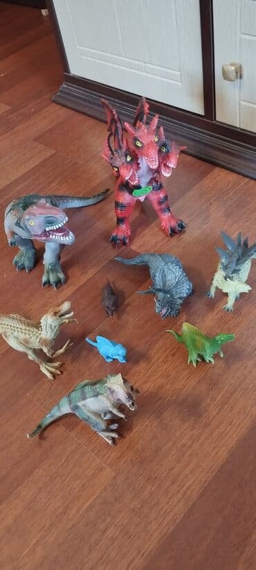 Oyuncaq dinozavrlar, hamısı yaxşı vəziyyətdədir.8-ci km ərazisində lalafo.az -da Oyuncaq dinozavrlar, hamısı yaxşı vəziyyətdədir.8-ci km ərazisində
