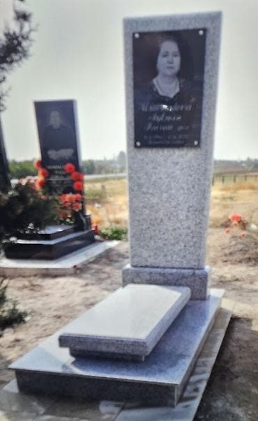 ''keyfiyyətli matdriallardan abidə daşlarının sifarışı qəbul lalafo.az -da ''keyfiyyətli matdriallardan abidə daşlarının sifarışı qəbul